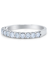 14K White Gold Diamond Round Cut Wedding Ring (0.75 ct)